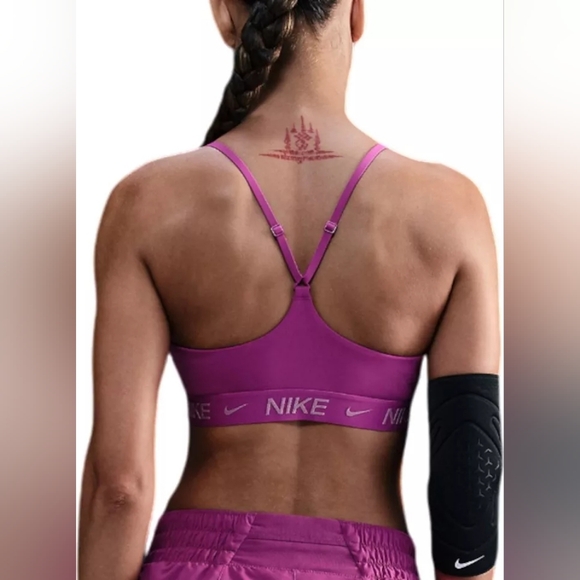 Nike Indy Light-Support Adjustable Sports Bra Size M - Picture 2 of 7